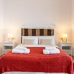 Terrazas De Banus, Location * Marbella