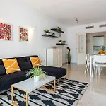Terrazas De Banus, Location *
