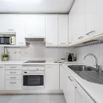 Apartment Terrazas De Banus, Location