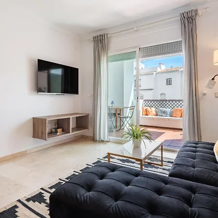 Lejlighed Terrazas De Banus, Location *