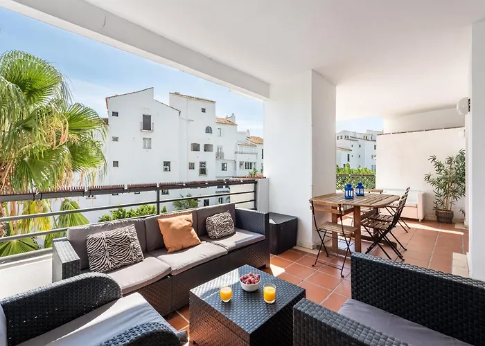 Apartmán Terrazas De Banus, Location