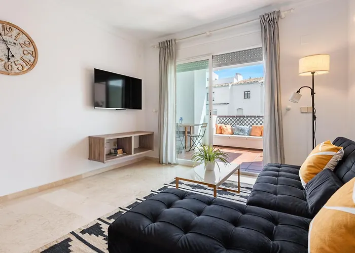 Apartmán Terrazas De Banus, Location *